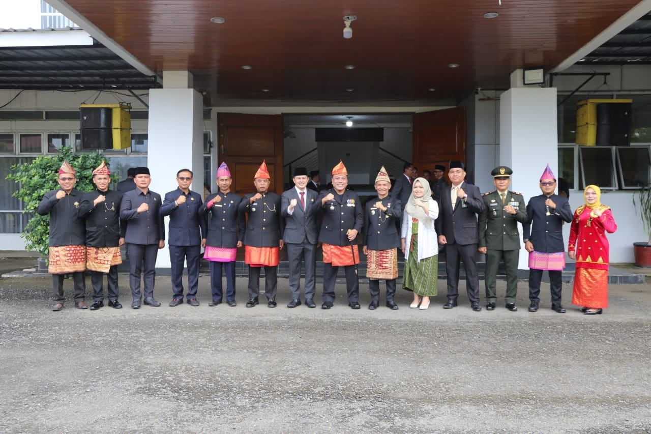 Gelar Upacara HUT ke-57 Provinsi Bengkulu, Pemkab Kaur Siap Bersinergi Wujudkan Pembangunan
