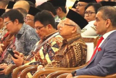 493 Kepala Daerah Raih UHC Awards, Diserahkan Langsung Wapres Ma'ruf Amin