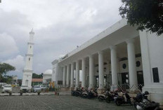 Diresmikan Presiden Soeharto, Gaya Arsitektur Masjid At - Taqwa Kota Bengkulu Campuran Corak Turki dan Yunani