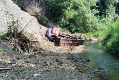 Begini Kondisi Terkini Sopir Truk Terguling di Lokasi Proyek Jalan Kepahiang 