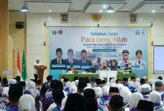 423 CJH Resmi Berangkat, Ini Pesan Gubernur Bengkulu Helmi