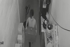 Pencuri Kotak Amal Masjid An-Nazar Sukaramai Kota Bengkulu Terekam CCTV