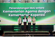 Berdayakan Ekonomi Umat Lewat Masjid dan Koperasi Pesantren,  Menag dan Menkop  Teken MoU 