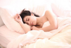 5 Kebiasaan Wanita Saat Tidur yang Bisa Membahayakan