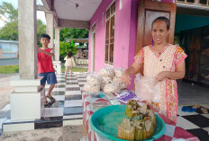 Manisnya Kue Bongkol Makanan Khas Kaur yang Banyak Dijual Ketika Bulan Ramadan 