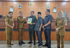 Sampaikan LKPJ Tepat Waktu, Ketua DPRD Apresiasi Pemkab Bengkulu Tengah