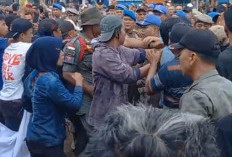 Penertiban PKL Pasar Minggu  Diwarnai Ketegangan, Pedagang Geruduk Kantor Walikota