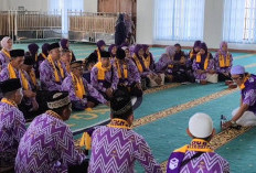 60 Jemaah Umrah Kabupaten Rejang Lebong Dilepas ke Tanah Suci