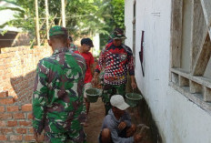 TNI Lakukan Perbaikan Musala di Desa Belumai II