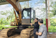 Sidak Dinas PUPR, Bupati Seluma Temukan Tiga Alat Berat Rusak Parah