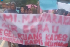 Warga Desak Kades Air Berua Kecamatan Pondok Suguh Mukomuko Dicopot, Diduga Lebih Satu Kali Selingkuh