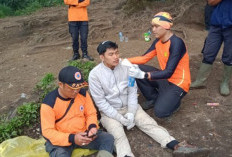 Pendaki Asal Provinsi Bengkulu Alami Hipotermia di Gunung Kerinci, Diselamatkan Tim SAR Jambi