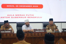 Hadapi 2026, Gubernur Helmi Minta OPD Pangkas Program Tidak Berdampak