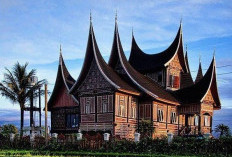 Ternyata Ini Macam Bentuk Atap Rumah Adat di Indonesia, Serta Bahan yang Sering Digunakan