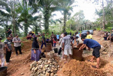 BREAKING NEWS: Ratusan Warga Desa Talang Alai Tutup Portal Masuk Menuju Kuari, Ini Sebabnya