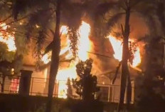 BREAKING NEWS: Asrama Polisi Kebun Geran Kota Bengkulu Terbakar!