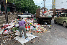  Tumpukan Sampah di Jalan Bangka Sulit Diatasi, DLH Beberkan Penyebabnya