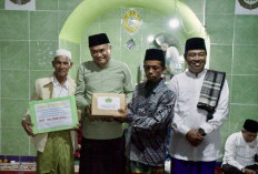 Safari Ramadan, Pemkab Bengkulu Tengah Salurkan Bantuan Masjid Rp30 Juta 