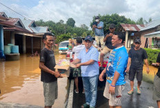 Teddy-Gustianto Paslon 01 Salurkan Ratusan Sembako ke Korban Banjir Semidang Alas Maras