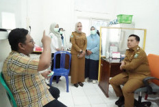 Bupati Azhari Tekankan Pelayanan Ramah jadi Kunci Kesembuhan Pasien