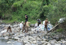 Bupati Bengkulu Selatan Dorong Pengelolaan Sampah Melalui APBDes