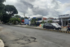 Perbaikan Jalan Sukowati Dilakukan Bertahap, 2025 Mulai dari Bundaran – Masjid Agung 