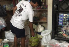 Masyarakat Terpaksa Beli LPG 3 Kg di Warung Kelontong, Harga Capai Rp25 Ribu