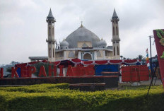 Bupati Salat Id di Masjid Agung, Khatib Ketua MUI Kepahiang