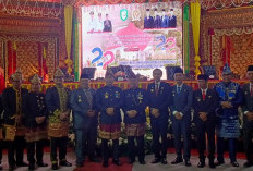Bupati Gusril Hadiri HUT Kabupaten Kepahiang yang ke-22 