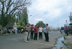 Olah TKP Terakhir Pembunuhan di Jalan Bali 