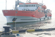 Kapal MH Husni Thamrin Mulai Layani Penyeberangan ke Pulau Enggano