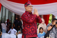 Pesta Rakyat Bengkulu Tengah Dimeriahkan J-Rock, Pj Bupati Ajak Masyarakat Ramaikan Malam Puncak HUT ke 16