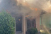 BREAKING NEWS: Jelang Magrib, Rumah Warga Seluma Terbakar, Ini Dugaan Sumber Api